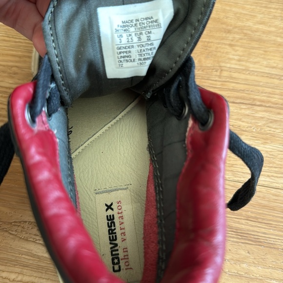John Varvatos x Converse Black & Red - Picture 4 of 6